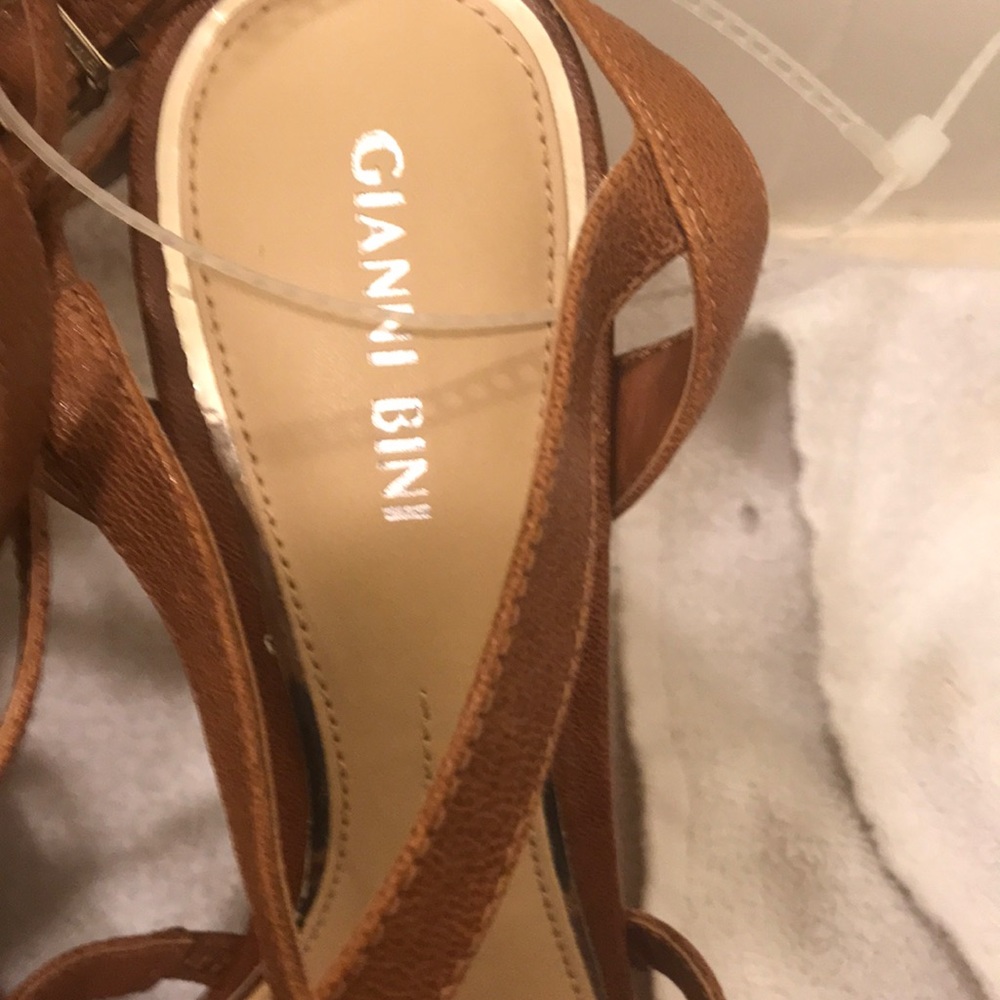 Gianni Bini Sandals - Picture 2 of 5